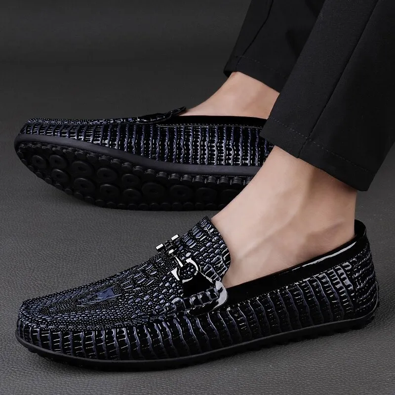 Men Leather Loafers / Slip On Breathable Alternative Fashion Flat Footwear / Black gothic Shoes